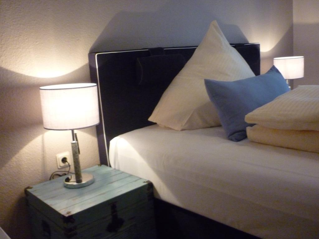 Zu Jeddelohs Lodge Hotel Gladenbach Habitación foto